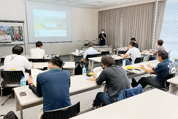 講義「高知県の林業就業支援の紹介」